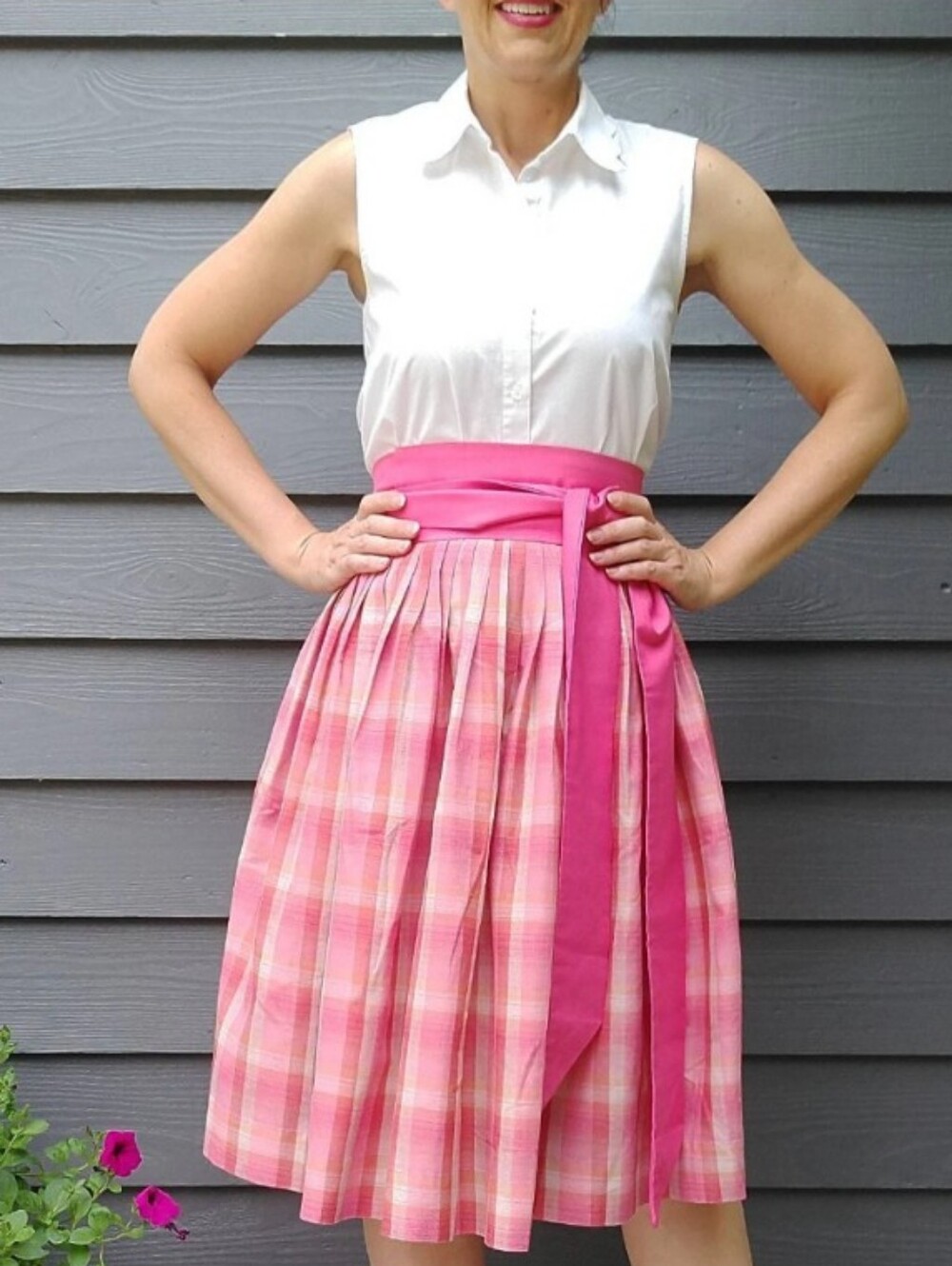 PINK PLAID SKIRT 1950s 1960s xxs 23 waist